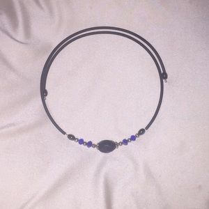 Blue/black choker